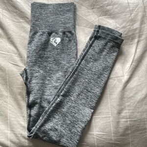 Women’s Best Heather Gray Leggings